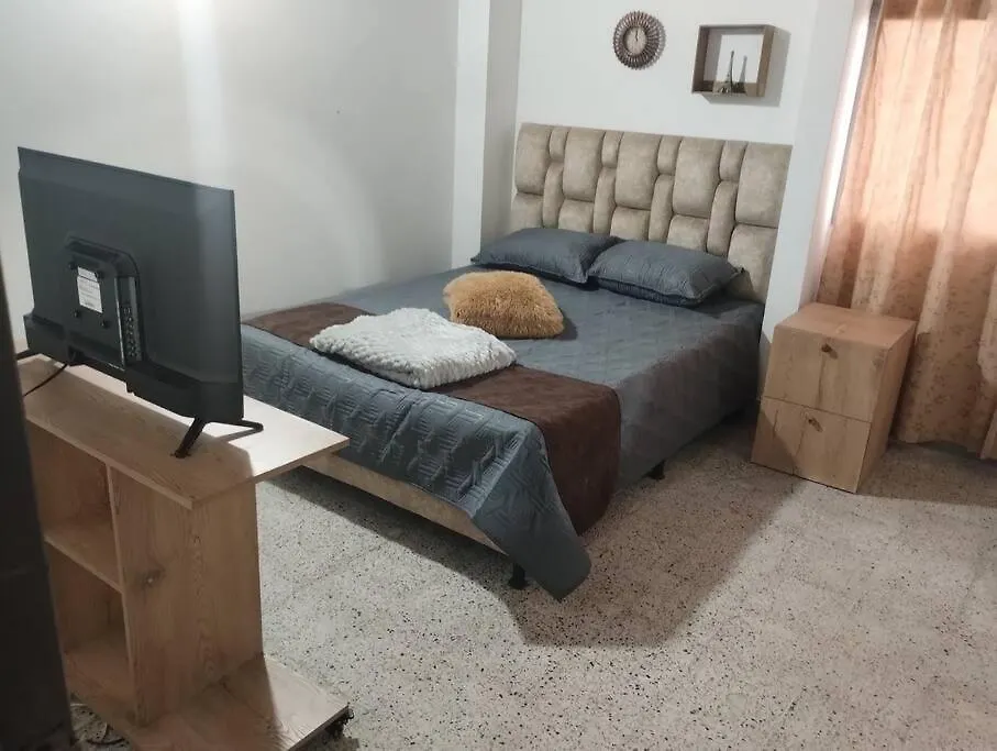 Casa La Victoria Alojamiento Completo Medellin 0*,