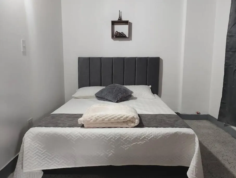 Casa La Victoria Alojamiento Completo Medellin