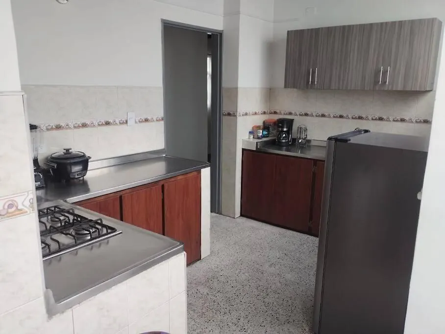 Casa La Victoria Alojamiento Completo מדיין 0*,  קולומביה