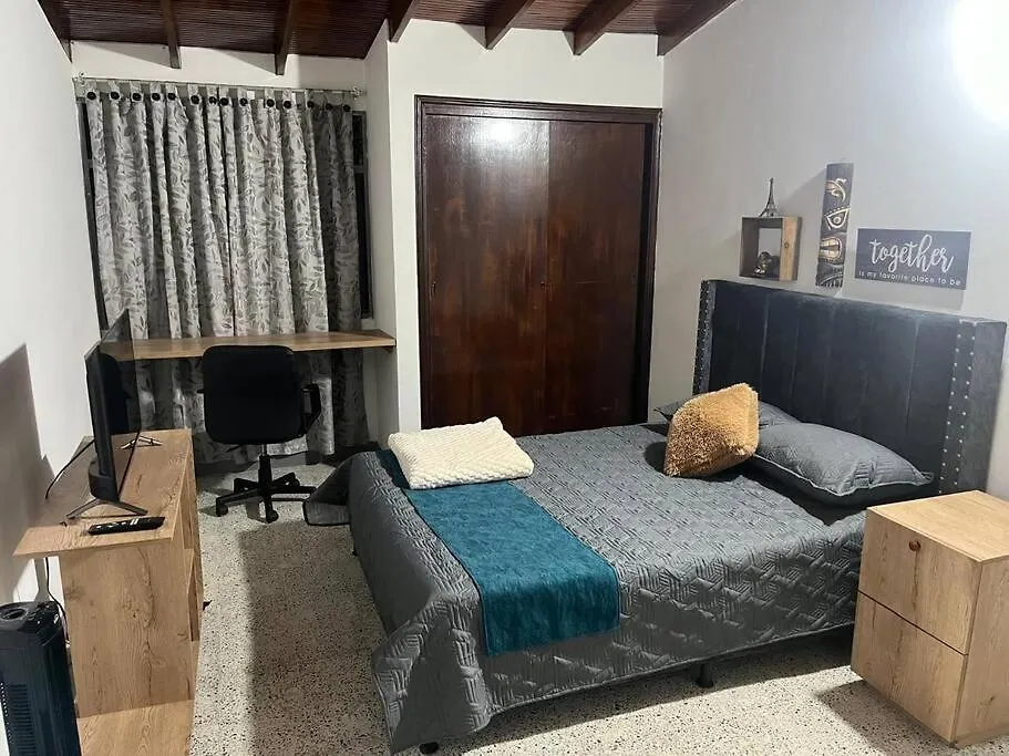 Apartment Casa La Victoria Alojamiento Completo Medellin Colombia